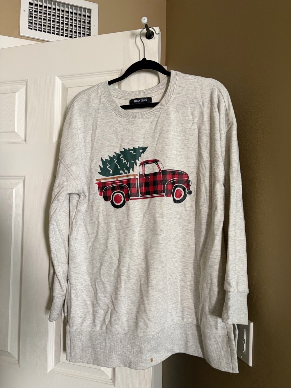 Ellen Tracy Cream Crewneck Sweater with Red Buffalo Plaid Truck and Green Tree